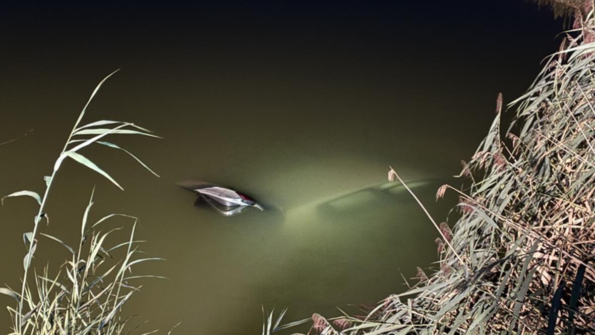 pkw_im_wasser_2
